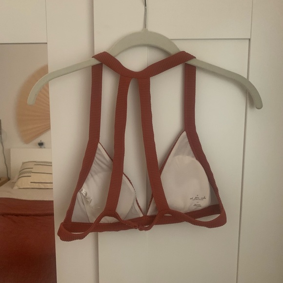 Bundle of two swim tops - Picture 3 of 7